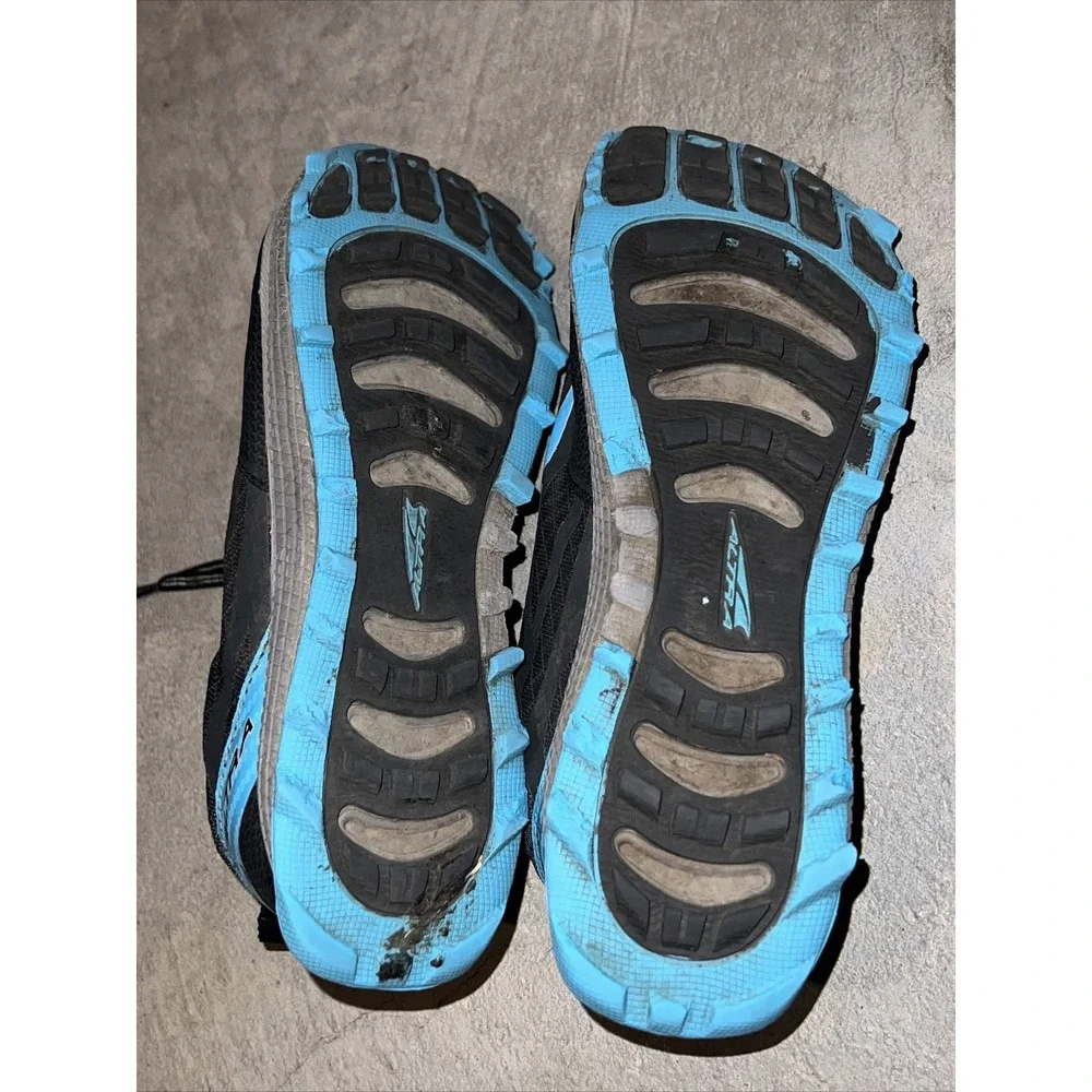 Altra Trail Running Shoes Foot Shape Blue Zero Drop Gaiter Trap 3.0 Size 6